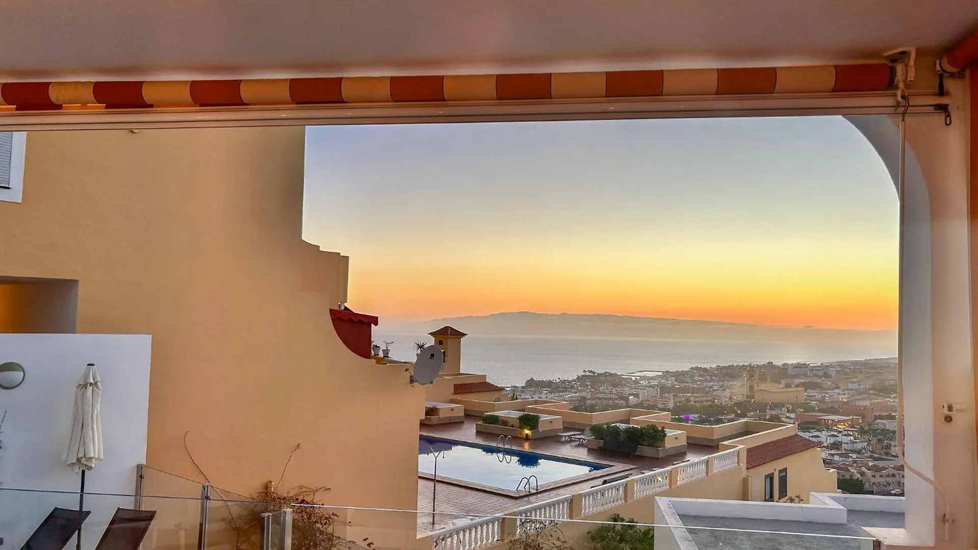 Mirador Balcon Del Atlantico Y Piscina Privada Villa Costa Adeje 0*,  İspanya